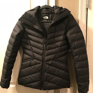North face moonlight down jacket XS New!!